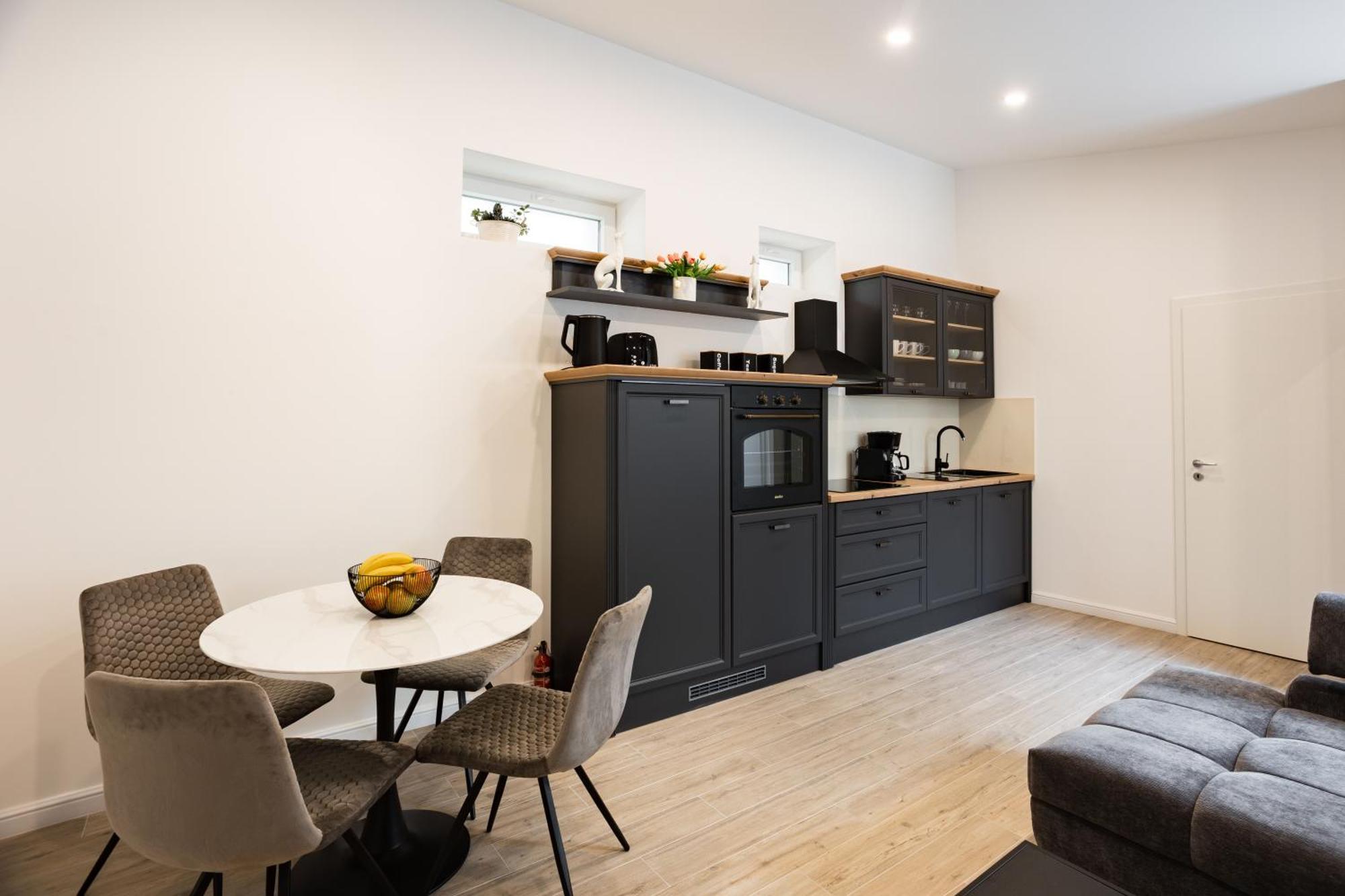 Luxury City Center House Split Exterior foto